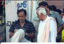 जानिए एक ऐसे डॉक्टर के बारे में जो 5 रुपये में करता है लोगों का इलाज