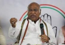 मैं पीएम मोदी का विरोधी नहीं मैं व्यक्ति विशेष पर नहीं नीतियों पर करता हूं राजनीति : खड़गे