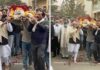 рдкреАрдПрдо рдореЛрджреА рдХреА рдорд╛рдВ рдХреЗ рдирд┐рдзрди рдкрд░ рд╢реЛрдХ рдореЗрдВ рдбреВрдмрд╛ рджреЗрд╢ рд░рд╛рд╖реНрдЯреНрд░рдкрддрд┐ рдореБрд░реНрдореВ рдЙрдкрд░рд╛рд╖реНрдЯреНрд░рдкрддрд┐ рдзрдирдЦрдбрд╝ рд╢рд╛рд╣ рдирдбреНрдбрд╛ рд░рд╛рдЬрдирд╛рде рд░рд╛рд╣реБрд▓ рдкреНрд░рд┐рдпрдВрдХрд╛ рд╡ рдЦрдбрд╝рдЧреЗ рдиреЗ рдЬрддрд╛рдпрд╛ рд╢реЛрдХ
